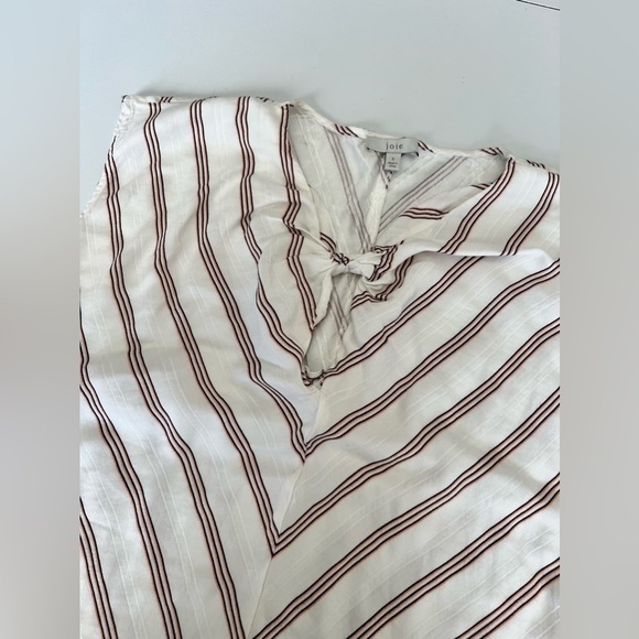 Joie Carsen Chevron Cap Sleeve Blouse - Picture 4 of 6